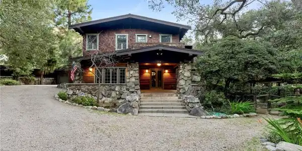 354 N Canon Avenue
