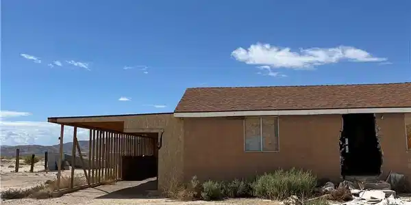 14588 Locust