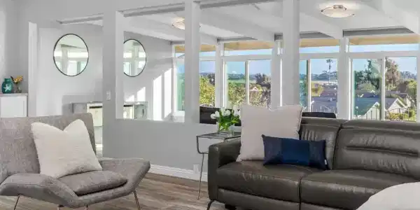 3685 Vista Campana N