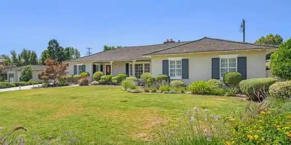 942 Volante Drive