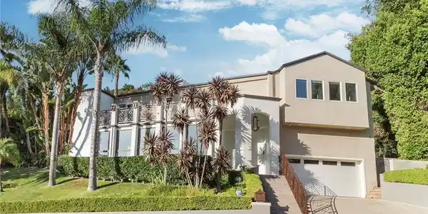 7923 Electra Drive