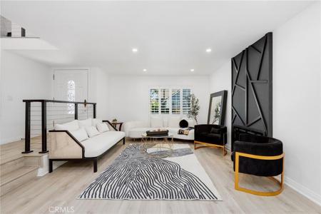 5109 Saratoga Avenue
