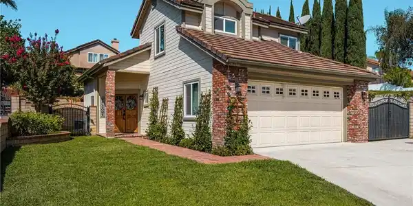 18006 Arroyo Lane