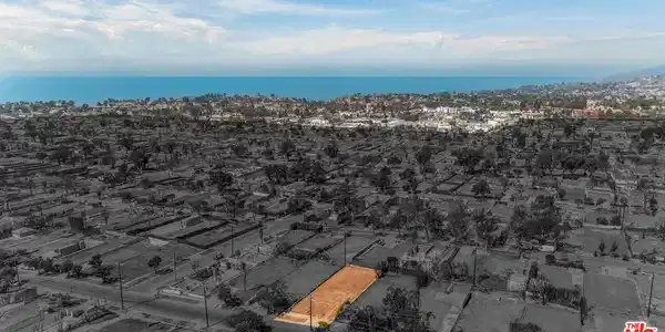 1117 Chautauqua Boulevard