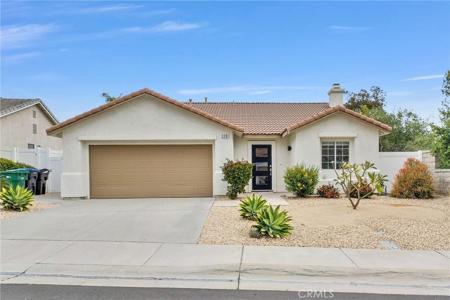 175 Paperbirch Circle
