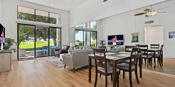 54326 Oak Tree