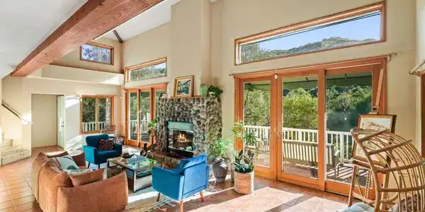 774 Old Topanga Canyon Road