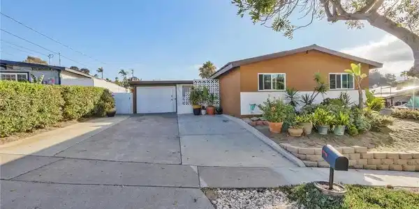 4657 Chateau Place