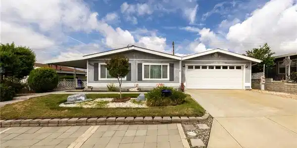 9593 Sharondale