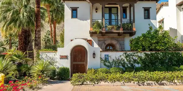 287 S Cahuilla Road