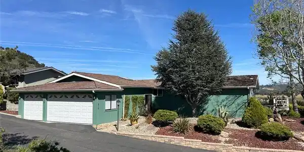219 Oak View