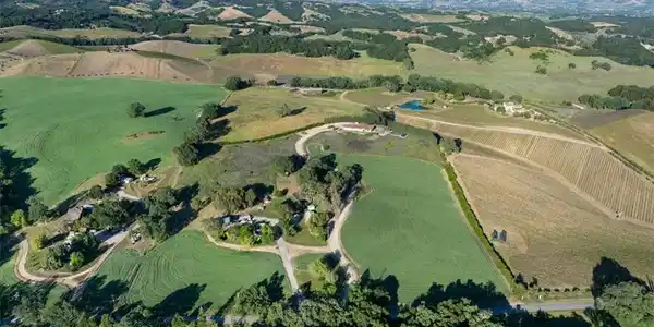 5250 , 5260 Vineyard