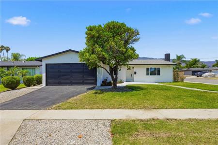 735 W Heber