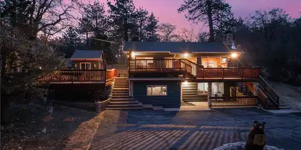 43656 Ridge Crest