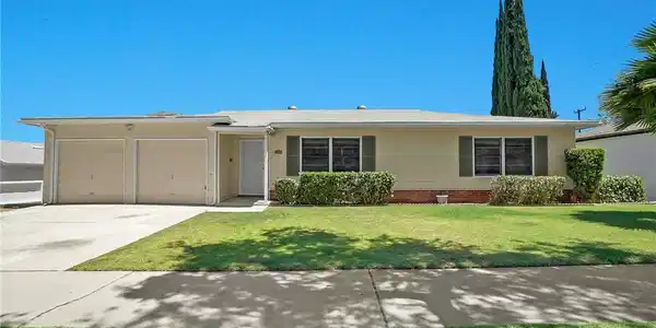 824 De La Fuente Street
