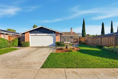 44 Kittery Court