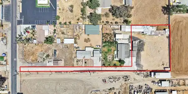 8082 Jurupa Valley Road
