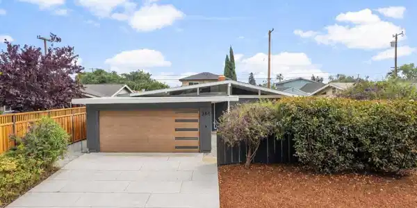 385 Cronin Drive