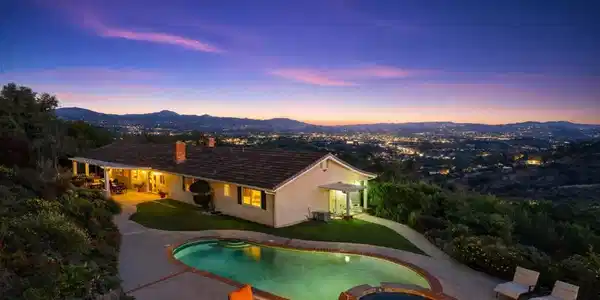 4029 Alta Vista Drive