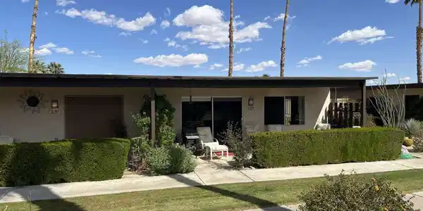 3189 Club Cir