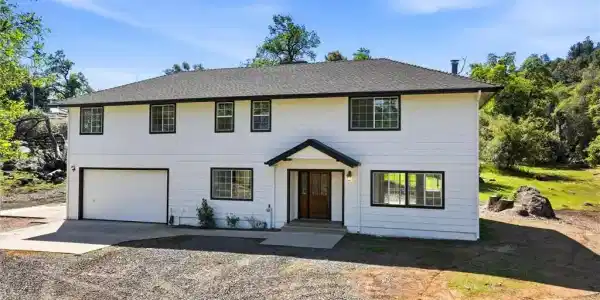 4877 Morningstar