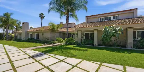 940 N Silent Ranch Drive