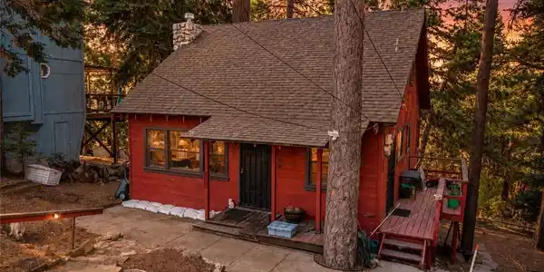 964 Chateau Drive