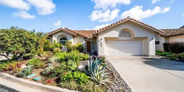 4023 Pala Mesa Oaks