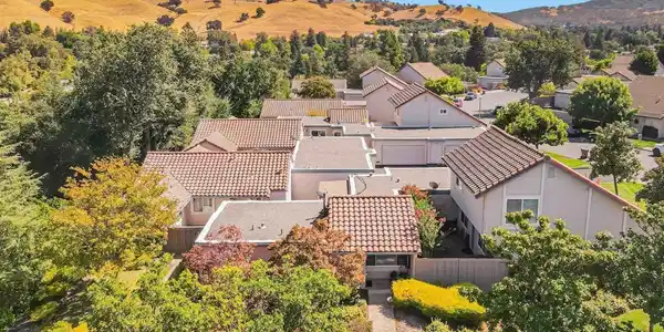 4 Mt Wilson Way