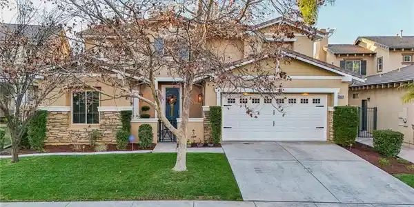35619 Bowervine