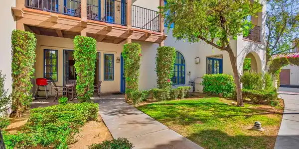 48612 Legacy Drive