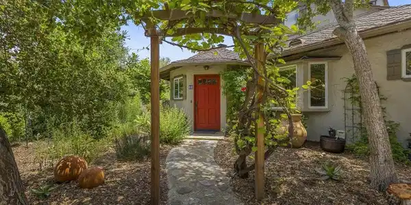 66 Taormina Lane