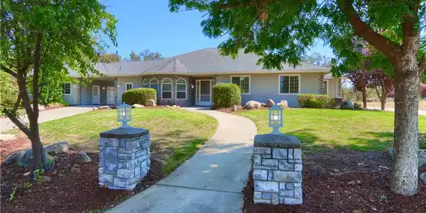 41345 Singing Hills Circle