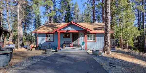 23625 Rock Hammer Road