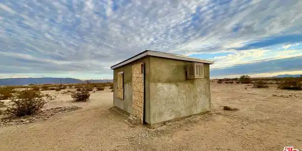 660 High Noon Road