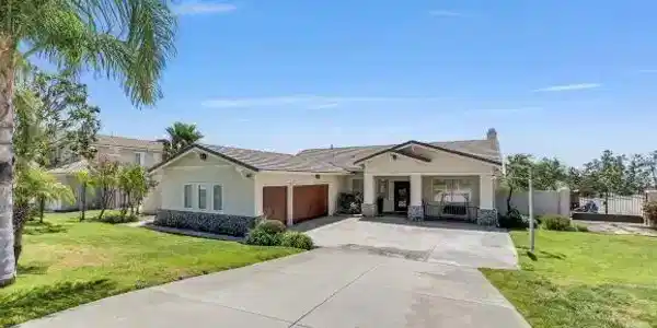 12661 Ridgecrest