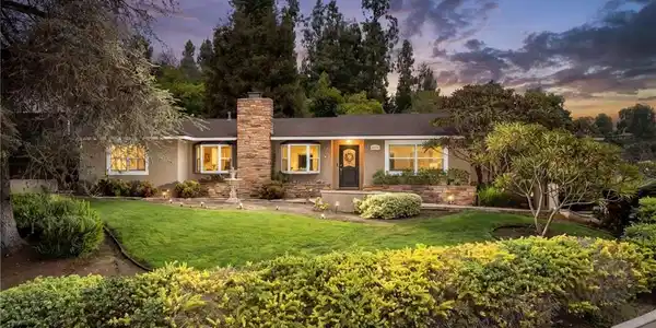 8470 Via Sierra Ramal Avenue