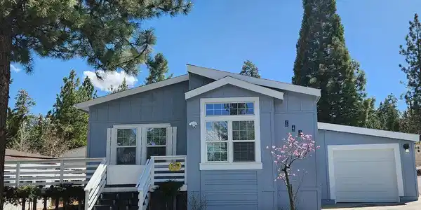 391 Montclair Drive