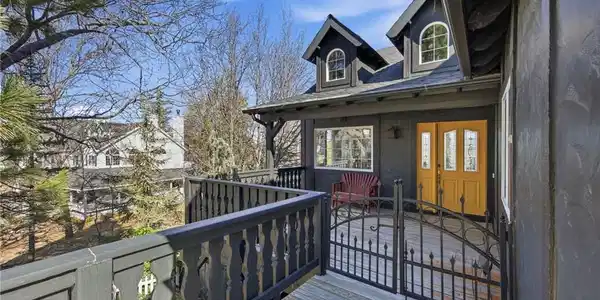 417 Emerald Drive