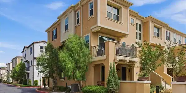 600 Shadowbrook