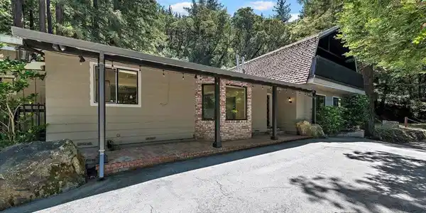 885 Patrol Road