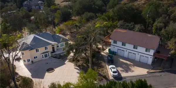 30901 Hamilton Trail