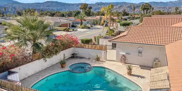 76896 California Drive