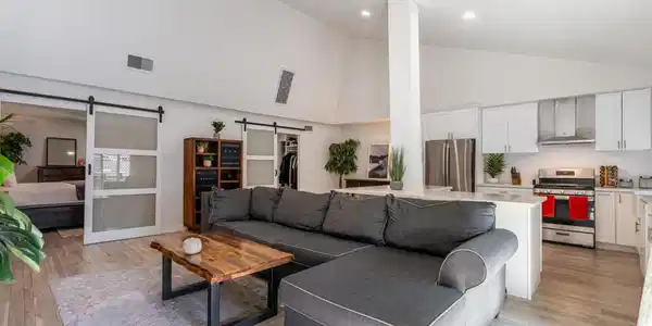 31550 Agoura Road