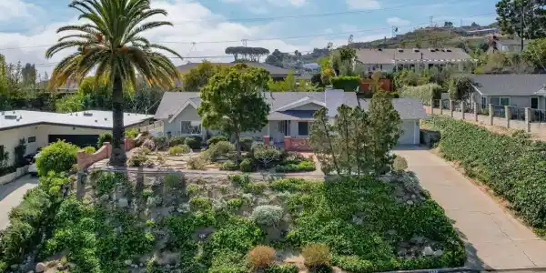 683 Colina Vista