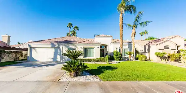 79300 Desert Stream Drive