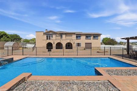 17731 Glen Hollow