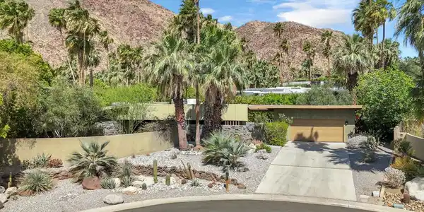 1285 N Via Paraiso