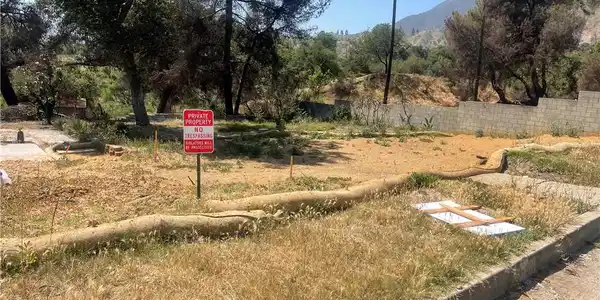 163 E Loma Alta Drive