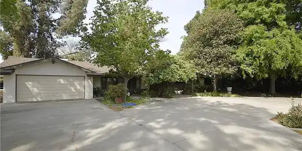41493 Road 96